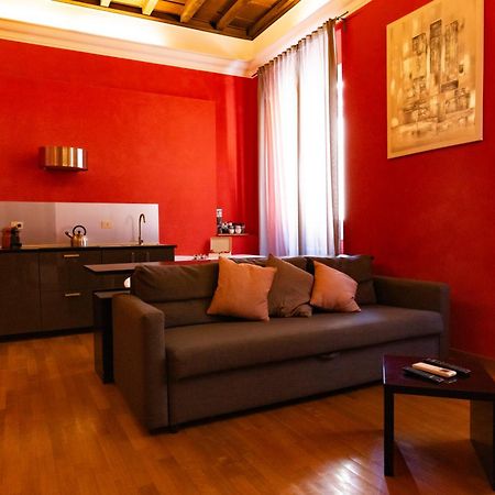 Barberini Apt Close To Fontana Di Trevi Rom Exteriör bild